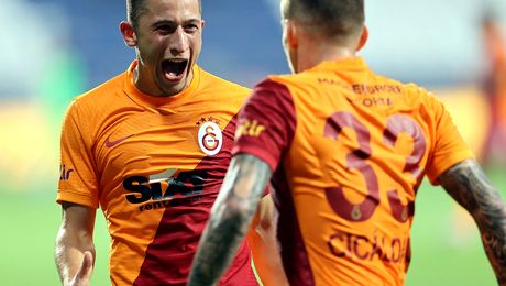 Galatasaray tocmai le-a anunțat viitorul lui Moruțan şi Cicâldău. Ce se întâmplă cu cei doi