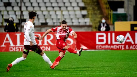 EXCLUSIV Torje explică avalanșa de accidentări de la Dinamo: „Asta ne-a afectat, jumătatea aveam rupturi după 4 zile”