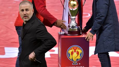 Edi Iordănescu, salvat de medici în ultimul moment: „Am fost la o noapte de moarte, au vrut să-mi scoată rinichiul”