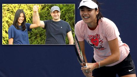 Oamenii din umbra britanicei Emma Răducanu. Cu cine se consultă jucătoarea înainte de a lua decizii importante