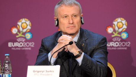 Probleme mari pentru fratele lui Igor Surkis, patronul lui Dinamo Kiev! A fost reținut la graniță! Ce i-au găsit vameșii în bagaje