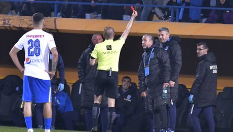 Laurențiu Reghecampf a primit o amendă uriașă din partea FRF. Gafa comisă de antrenorul de la Universitatea Craiova