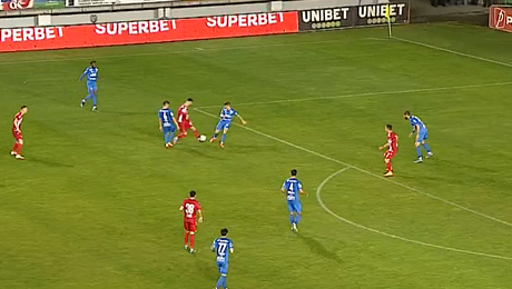 Golul care o poate salva pe Dinamo de la retrogradare. Cadru cu cadru, filmul reușitei superbe a lui Vlad Morar. FOTO