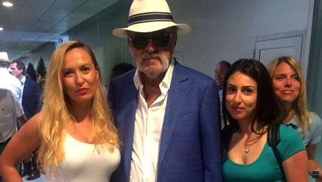 Amanta lui Ion Țiriac, surprinsă intrând în casă cu un alt bărbat. Momente jenante trăite de miliardar