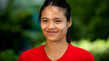 Emma Răducanu face istorie la Cincinnati! Campioana cu palmares pe care britanica a învins-o după ce Halep s-a retras