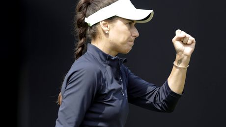 Sorana Cîrstea s-a calificat pentru prima dată în semifinalele unui turneu pe iarbă. Victorie muncită cu Donna Vekic în sferturi la Birmingham