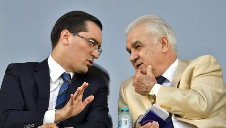 Familia Lucescu sau familia Iordănescu? Alegerea imposibilă pentru selecționerul României