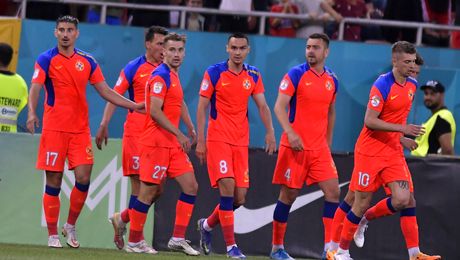 Suferința jucătorilor de la FCSB, dezvăluită chiar de managerul Mihai Stoica: „Nea Gigi, dar eu?”