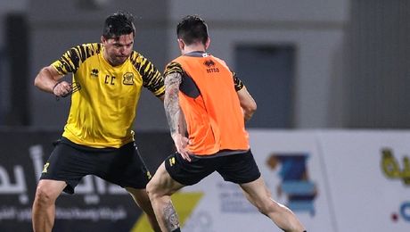 Cosmin Contra și-a turnat cenușă în cap și le-a transmis scuze fanilor lui Al-Ittihad după ce a ratat într-un mod incredibil titlul