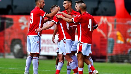 Trei din trei pentru Ovidiu Burcă! „Câinii” au câștigat ultimul amical al verii, iar un nou-venit și-a trecut numele pe lista marcatorilor