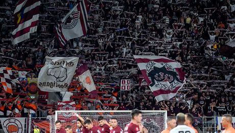 VIDEO | Rapid, iubită și în Canada. Doi canadieni au străbătut Oceanul de două ori să vină în Giulești