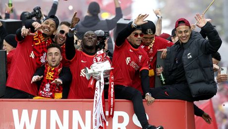 Liverpool, all-in pentru câștigarea Premier League. „Cormoranii” au făcut o nouă mutare înainte de reluarea campionatului