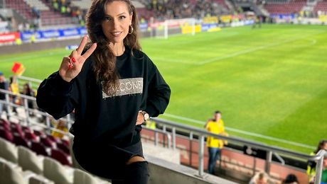 Războiul dintre Steaua și FCSB s-a mutat pe contul unei prezentatoare TV. Mesaje incredibile primite de Simona Țăranu, de la Digi Sport | Galerie FOTO