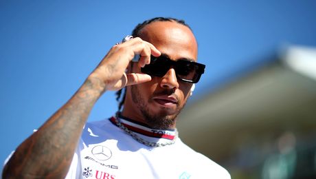 Hamilton și-a vândut imperiul cu o sumă amețitoare. Cât costă și cum arată casa pe care pilotul de Formula 1 a luat 49 de milioane de euro | Galerie FOTO