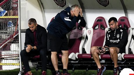 Dan Petrescu, un car de nervi la conferința de presă: „Nu am fost de acord cu plecarea lor”