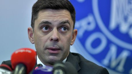 „Un act iresponsabil!” Eduard Novak reacționează după ce federația de hochei a renunțat la finanțarea de la MTS