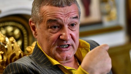 Noua victimă a lui Gigi Becali: „A pierdut toate mingile”. Patronul roș-albaștrilor nu s-a sfiit să-și critice jucătorul adus cu greu în vară