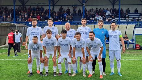 INTERVIU EXCLUSIV. Dan Roman, antrenorul-revelație de la Ocna Mureș din Liga 3 care a învins Chindia și a blocat Craiova: “Domnilor, azi doar ne bucurăm de fotbal! Rădoi e antrenorul în care mă regăsesc. Sărbătoare? Jucătorii mei sunt la lucru azi!”