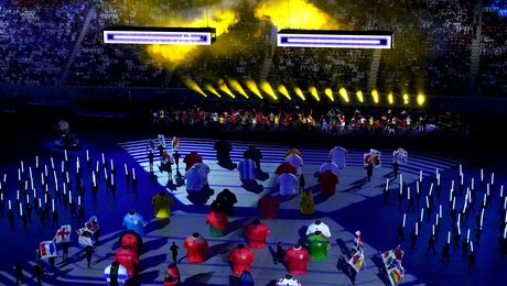 VIDEO & FOTO. Festivitate grandioasă în deschiderea CM din Qatar. Spectacol de lumini și sunet înaintea celei mai controversate Cupe Mondiale