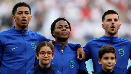 Imaginile anului vin din Qatar. Avalanșă de ironii după ce toate televiziunile au imortalizat momentul