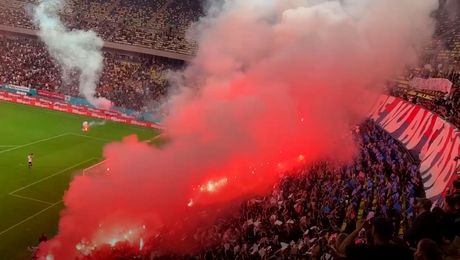 Cum a răspuns Jandarmeria Română la protestele ultrașilor. Șapte suporteri reținuți după scandalul de la meciul cu Dinamo