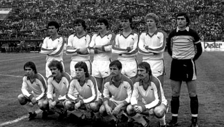 VIDEO EXCLUSIV. „Țețe” Moraru știe cum pot renaște „câinii”. „Se face stadionul și rămâne o echipă: CS Dinamo!” Amintiri cu Maradona și Steaua anilor ’80