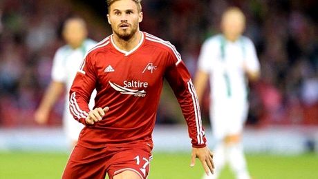 Decizie ireală în fotbalul din Anglia. Un jucător a fost dat afară după ce a marcat un hat-trick la debut