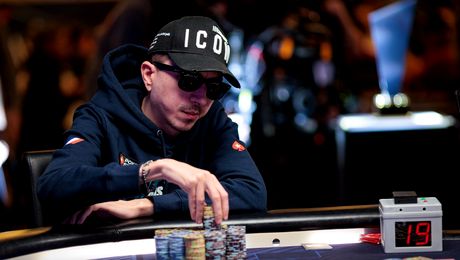 El e românul care tocmai a dat marea lovitură la poker: a câștigat 1 milion de euro cu o investiție de 200 de ori mai mică