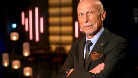 „I-am căutat pe Popescu, pe Petrescu, dar nu i-am găsit! Eu știam că România era o națională de top în fotbal”. Daum, despre eșecul de pe banca României