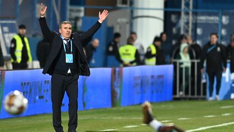Hagi, nervos după 1-1 cu Sepsi: „Întrebări pozitive despre Farul aveți? Cine a dat gol, cine a avut bară?” Ce l-a înfuriat. Video