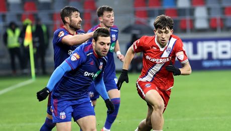 CSA Steaua – Gloria Buzău, live pe playsport.ro, ACUM în comentariul lui Ilie Dobre. Ultima apariție pentru Oprița în Ghencea?