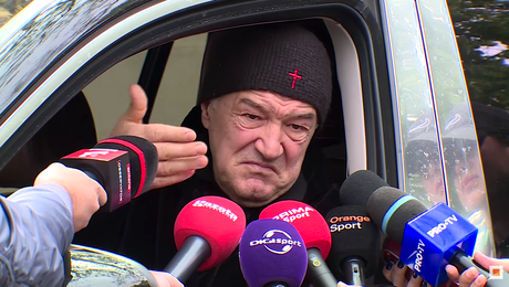 Becali a cerut piersici la Monaco, iar chelnerul l-a lăsat mască. Ce a urmat întrece orice imaginație: „Dă-i, bă!”