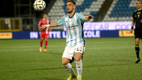 Nu mai vine în Liga 1. Cu cine a semnat Vlad Dragomir, jucătorul trecut pe la Arsenal