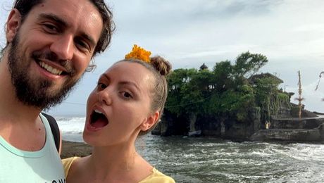 Motivul halucinant pentru care Alexandra Stan s-a despărțit de Bogdan Stăruială de la „Insula iubirii”. Ce i-a propus campionul la surf să facă în Los Angeles cu alte cupluri