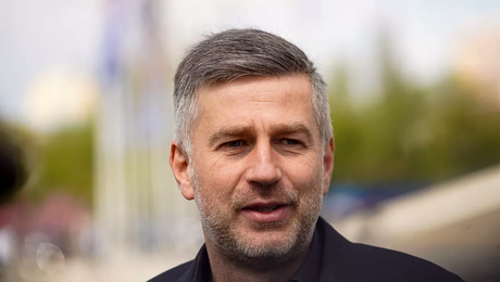 Edi Iordănescu a reacționat după gestul făcut de Mihai Stoichiță în meciul cu Belarus: „Responsabilitatea e a mea!”