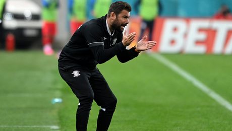 Adrian Mutu nu o duce bine în Azerbaidjan. Un nou pas greșit pentru „Briliant”
