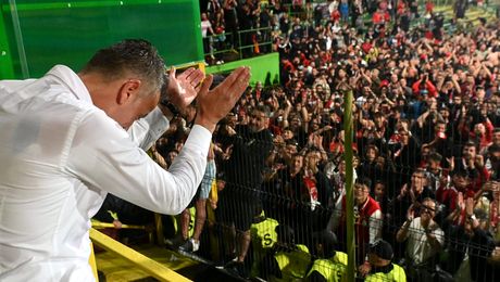 Discurs bombă al lui Burcă după finalul conferinței de presă. Mesaj IREAL pentru Vlad Iacob: „Îl anunț că sunt heterosexual. Îmi plac femeile, chiar foarte mult”