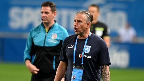 Reghe, supărat ca după o înfrângere dură. S-a luat de jucători după 3-0 cu UTA: „Nu mi-a plăcut ce am văzut”