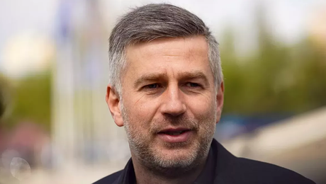 Lovitura dată de FRF. Fotbalist legitimat la Bayern Munchen a acceptat să joace pentru România