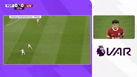 Scandal cât Anglia după Tottenham – Liverpool. Gol anulat degeaba lui Liverpool, VAR n-a văzut nimic. Șefii arbitrilor au recunoscut imediat: „Ne cerem iertare”