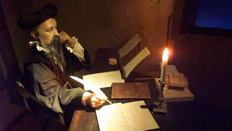 Profeția șocantă a lui Nostradamus din urmă cu 450 de ani se adeverește acum: Ce se va întâmpla cu omenirea când Israelul va fi atacat