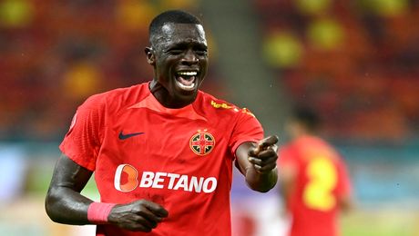 Dawa, adio FCSB? Răspunsul dat de fundașul camerunez după ce Becali l-a scos din echipa de start