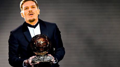 Parma i-a dat lui Man “Balonul de Aur”. Imaginea senzațională publicată pe contul clubului