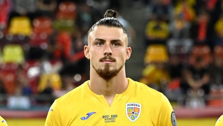 Mult zgomot pentru nimic. Italienii au aflat că AS Roma și AC Milan nu au 30 de milioane de euro pentru Radu Drăgușin și scriu unde va juca din iarnă