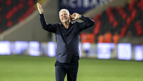 Românii i-au adus victoria lui Marius Șumudică! Maxim și Drăguș au făcut spectacol în ultimul meci al lui Gaziantep