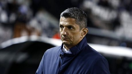 Răzvan Lucescu, amintire superbă despre Crăciunul din familia Lucescu. „Moș Crăciun a fost tatăl meu. Nu l-am recunoscut niciodată”. Exclusiv Video.