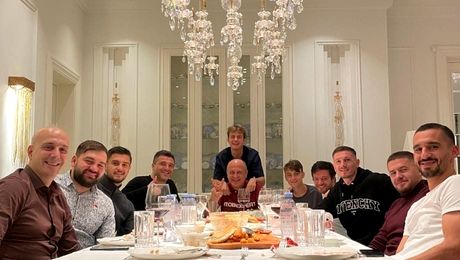 Dan Șucu și-a scos la masă noile achizții! Imagine fabuloasă cu Burmaz și Krasniqi alături de patronul Rapidului
