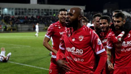 Se știu primii 5 jucători care pleacă de la Dinamo! Al 6-lea nume e sub semnul întrebării