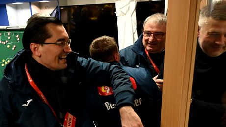 Burleanu, prima reacție după informația că e dorit președinte la UEFA: „Mă știți, sunt sincer”