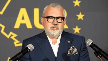 Multimilionarul Sorin Constantinescu, întrebat în timpul unui live dacă nu vine patron la Dinamo în locul lui Nicolescu și Voicu. Ce răspuns a dat